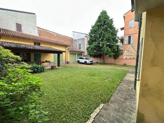 Casa indipendente in vendita a Colorno PR
