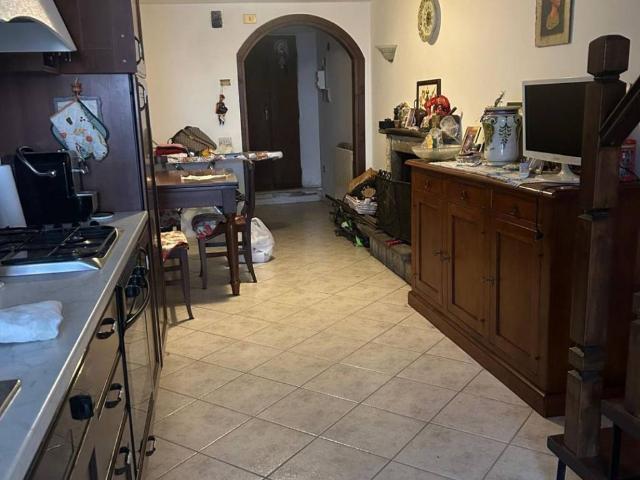 Casa indipendente in vendita a Collalto Sabino RI