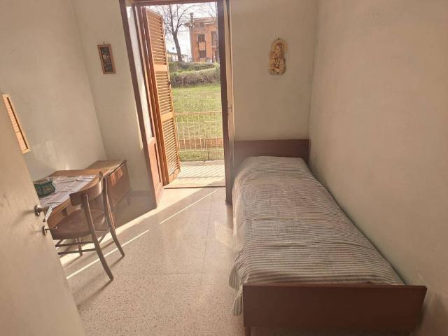 Casa indipendente in vendita a Collevecchio RI