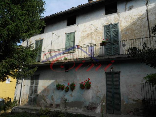 Casa indipendente in vendita a Colle Brianza via Dante Alighieri, Nava