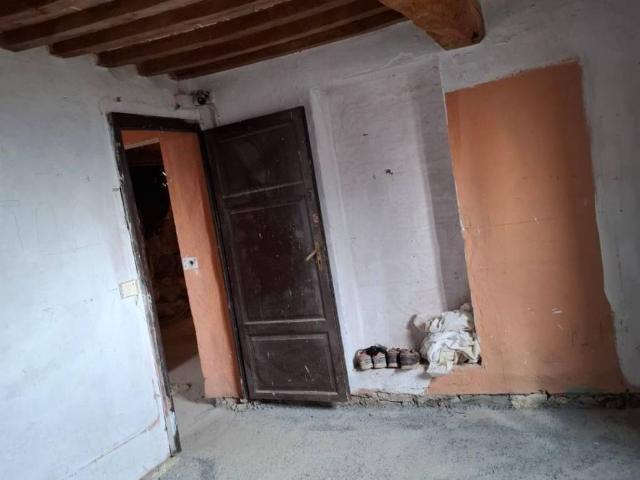 Casa indipendente in vendita a Colle di Val d'Elsa SI