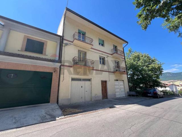 Casa indipendente in vendita a Colledimezzo CH