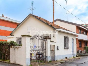 Villa in vendita a Collegno TO