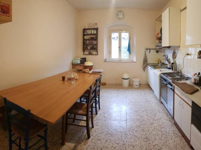 Casa indipendente in vendita a Collesalvetti LI
