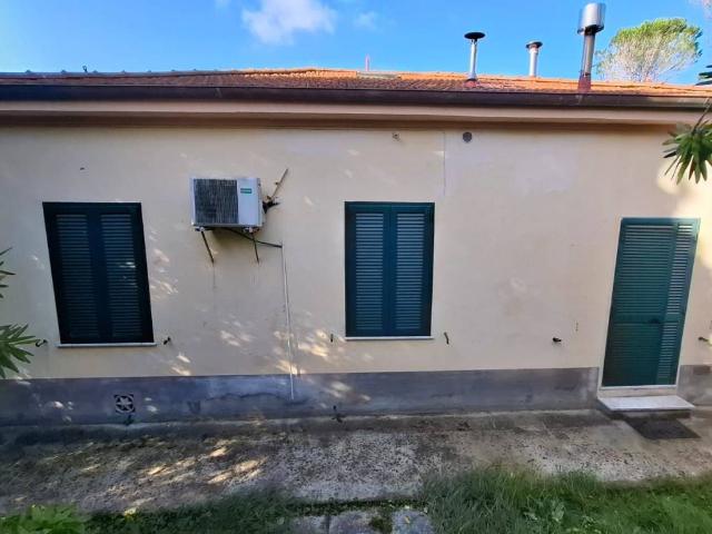 Casa indipendente in vendita a Collesalvetti LI