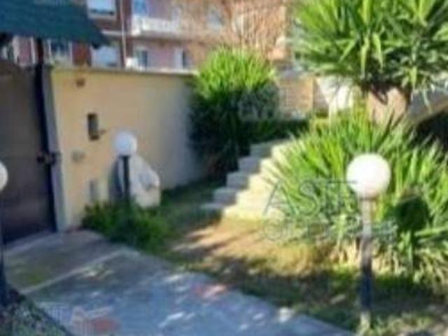 Casa indipendente in vendita a Collesalvetti LI