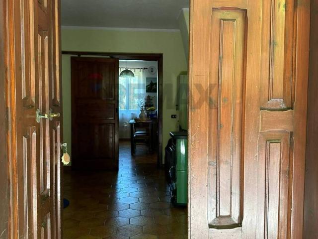 Casa indipendente in vendita a Colli a Volturno IS