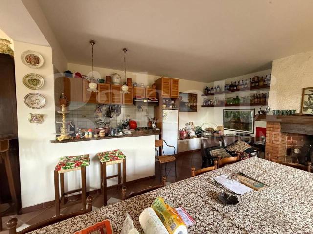 Casa indipendente in vendita a Colli Sul Velino