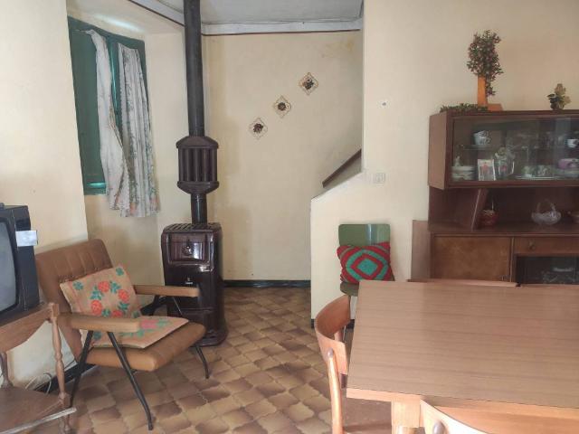 Casa indipendente in vendita a Comano MS
