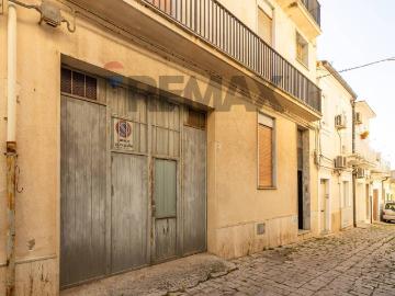 Casa indipendente in vendita a Comiso RG