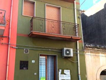 Casa indipendente in vendita a Comiso RG