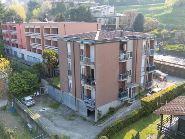 Casa indipendente in vendita a Como CO