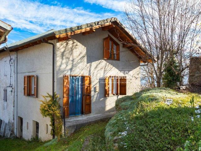 Casa indipendente in vendita a Condove TO