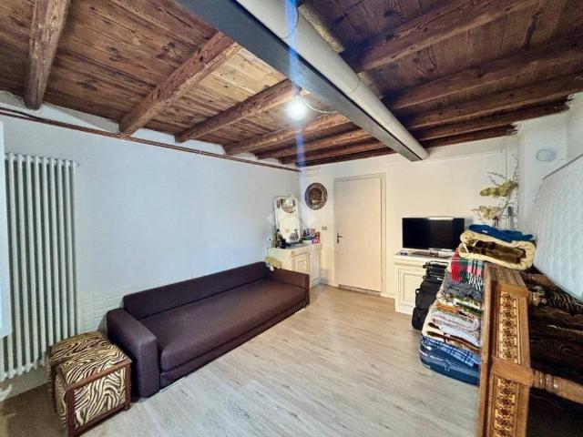 Casa indipendente in vendita a Conegliano TV