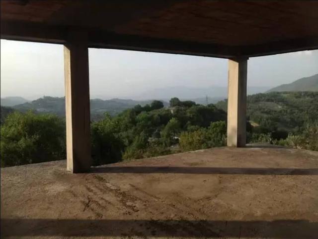 Casa indipendente in vendita a Configni RI