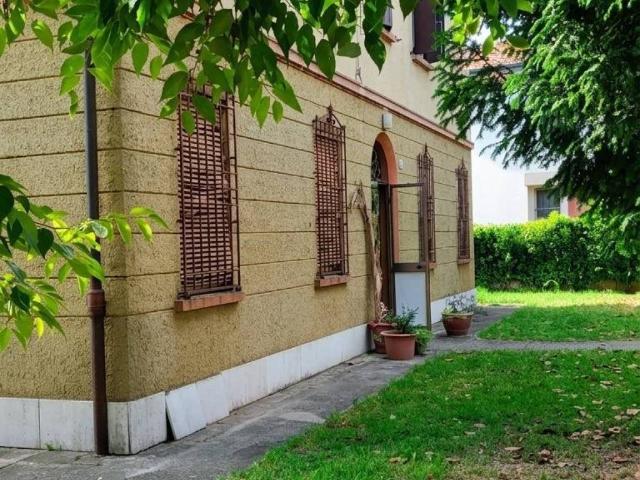 Casa indipendente in vendita a Conselice RA