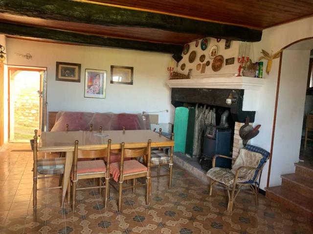Casa indipendente in vendita a Contigliano RI