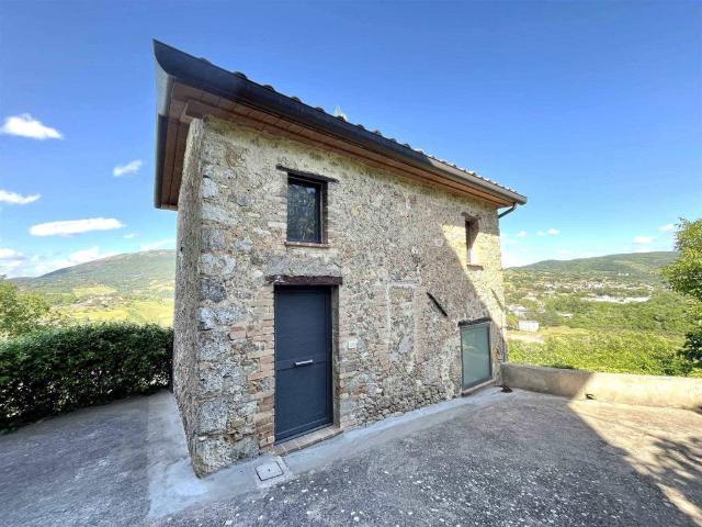Casa indipendente in vendita a Corciano PG
