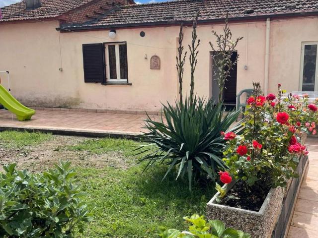 Casa indipendente in vendita a Corciano PG