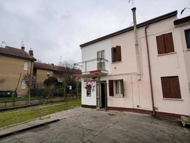 Casa indipendente in vendita a Corbola RO