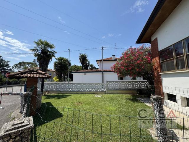Casa indipendente in vendita a Cordenons PN