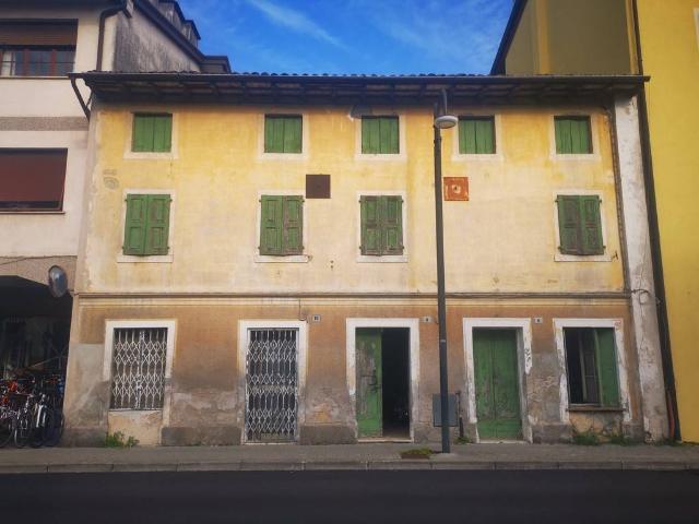 Casa indipendente in vendita a Cordenons PN
