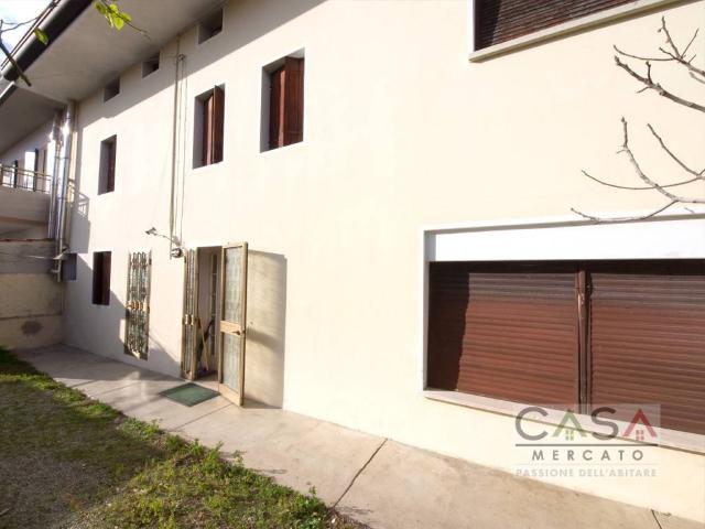 Casa indipendente in vendita a Cordenons PN