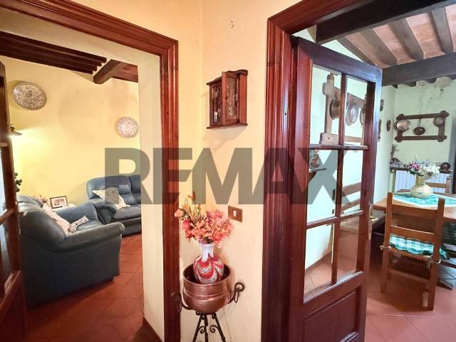 Casa indipendente in vendita a Coreglia Antelminelli LU