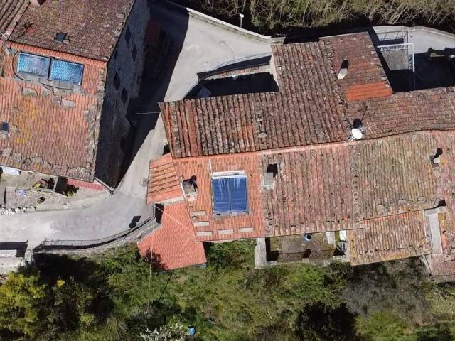 Casa indipendente in vendita a Coreglia Antelminelli LU