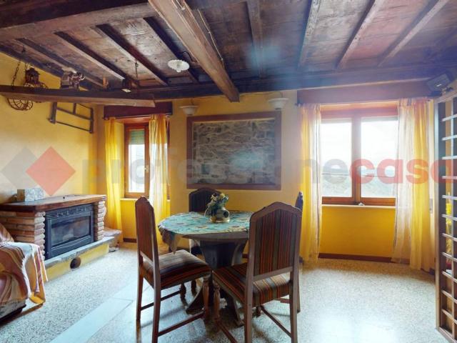 Casa indipendente in vendita a Coreglia Antelminelli LU