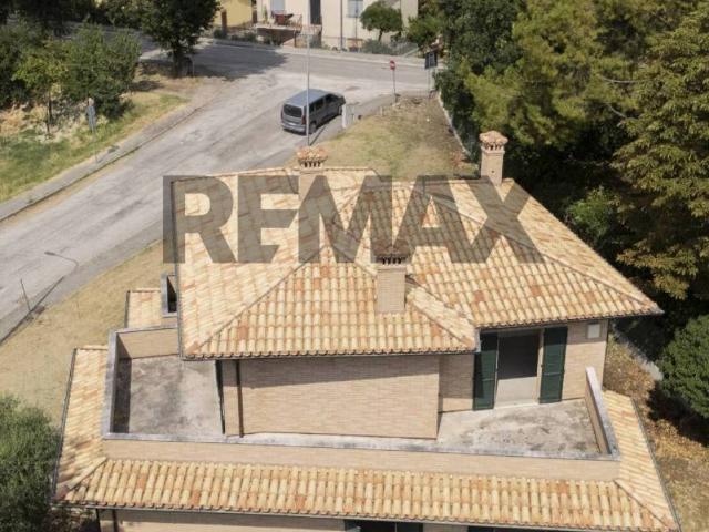 Casa indipendente in vendita a Corinaldo AN