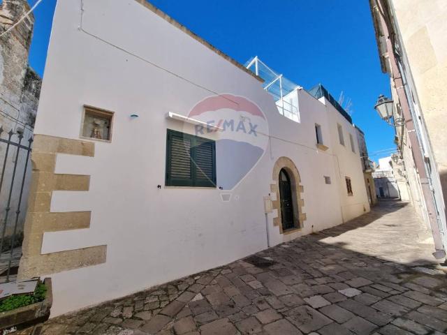Casa indipendente in vendita a Corigliano d'Otranto LE