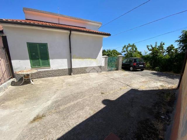 Casa indipendente in vendita a Corigliano Rossano CS