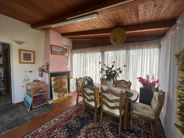 Casa indipendente in vendita a Corigliano Rossano CS