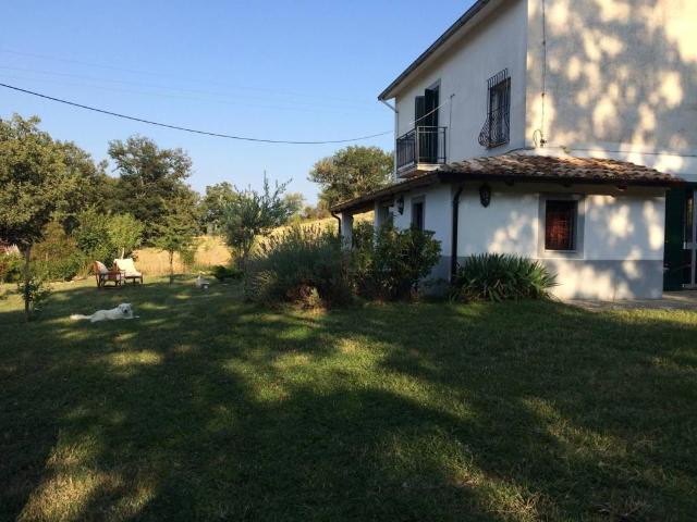 Casa indipendente in vendita a Corleto Perticara PZ