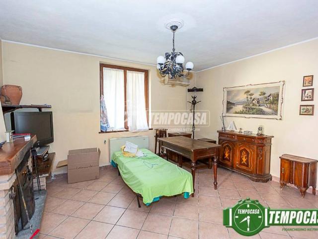 Casa indipendente in vendita a Corno Giovine LO