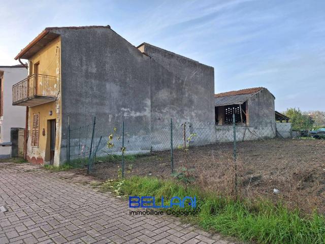 Casa indipendente in vendita a Corno Giovine LO