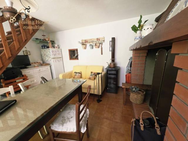 Casa indipendente in vendita a Corna Imagna BG