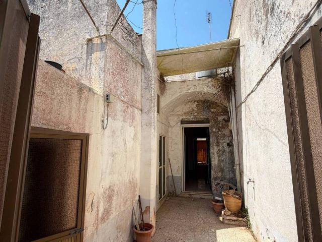 Casa indipendente in vendita a Corsano LE