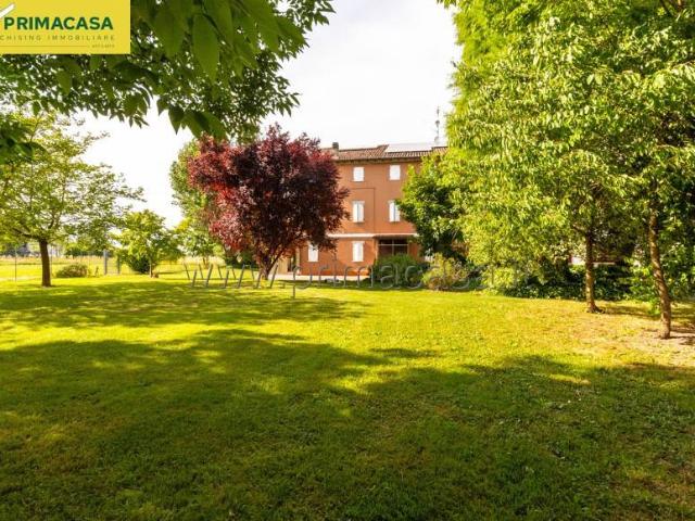 Casa indipendente in vendita a Correggio RE