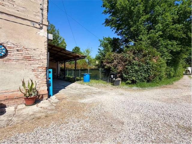 Casa indipendente in vendita a Correggio RE
