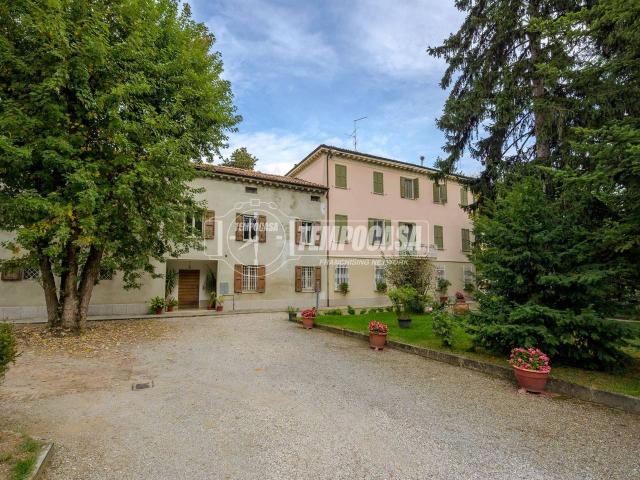 Casa indipendente in vendita a Correggio