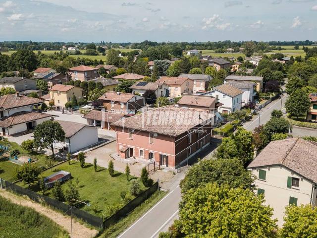 Casa indipendente in vendita a Correggio