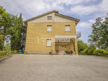 Casa indipendente in vendita a Corridonia MC