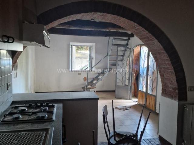 Casa indipendente in vendita a Cortona