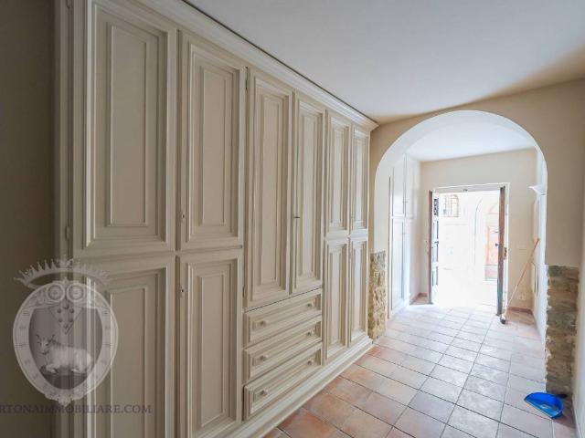 Casa indipendente in vendita a Cortona AR