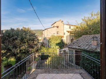 Casa indipendente in vendita a Cortona AR