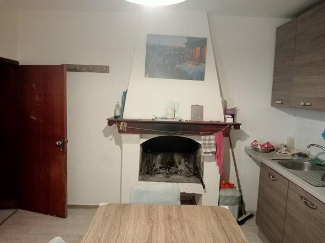 Casa indipendente in vendita a Cortona AR