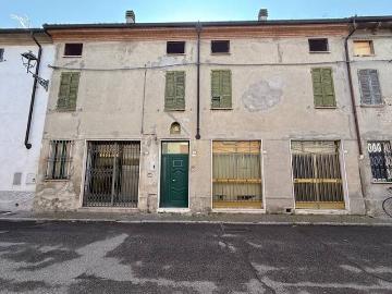 Casa indipendente in vendita a Cortemaggiore PC
