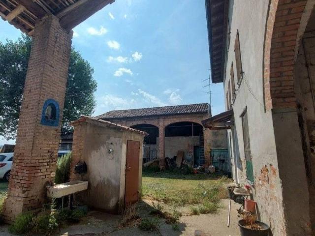 Casa indipendente in vendita a Cortemaggiore PC